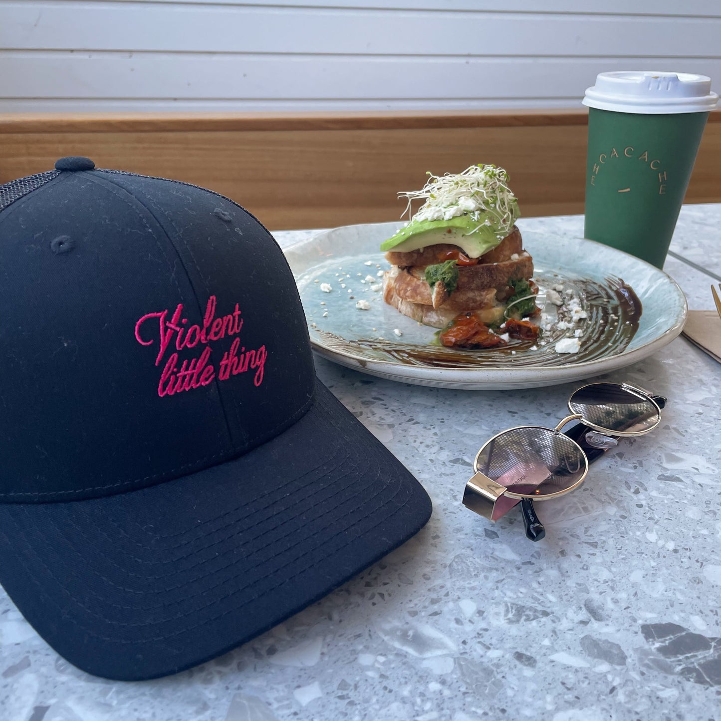 VIOLENT TRUCKER CAP